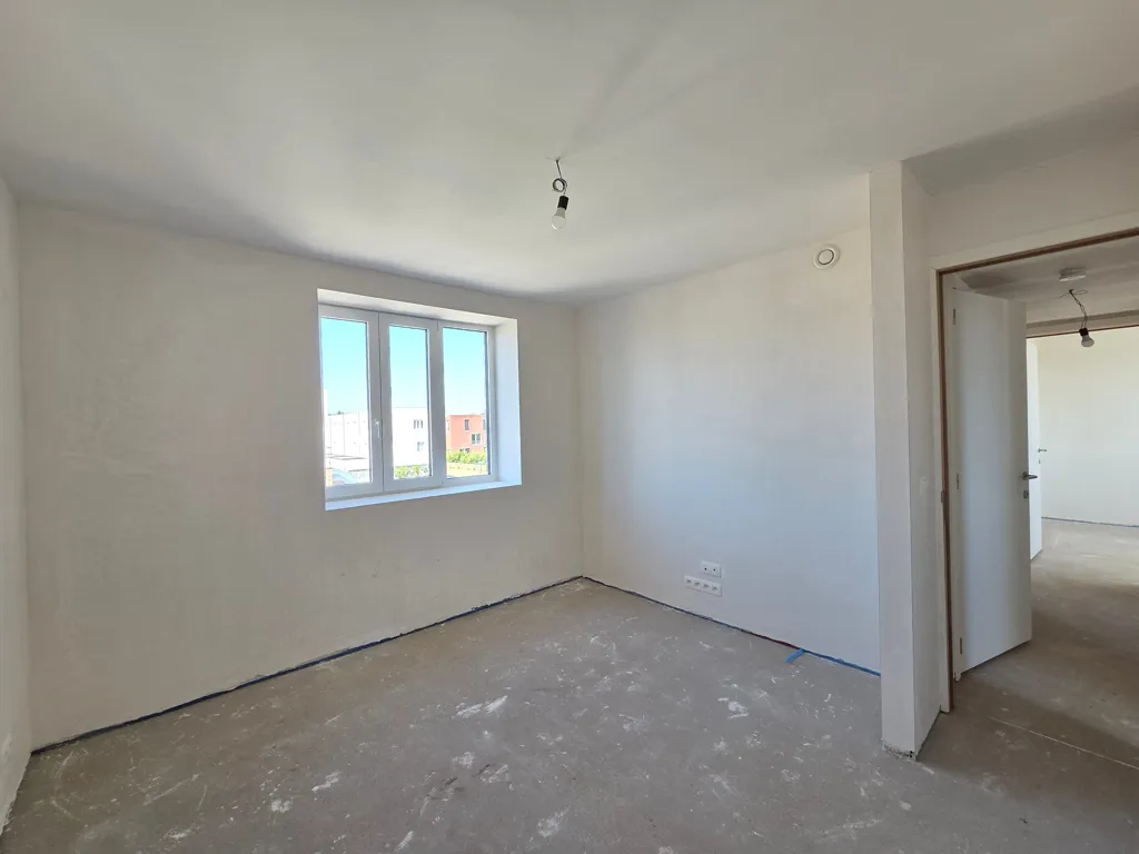 Rooms - Duplex Apartment with Solar Panels in Sint-Niklaas