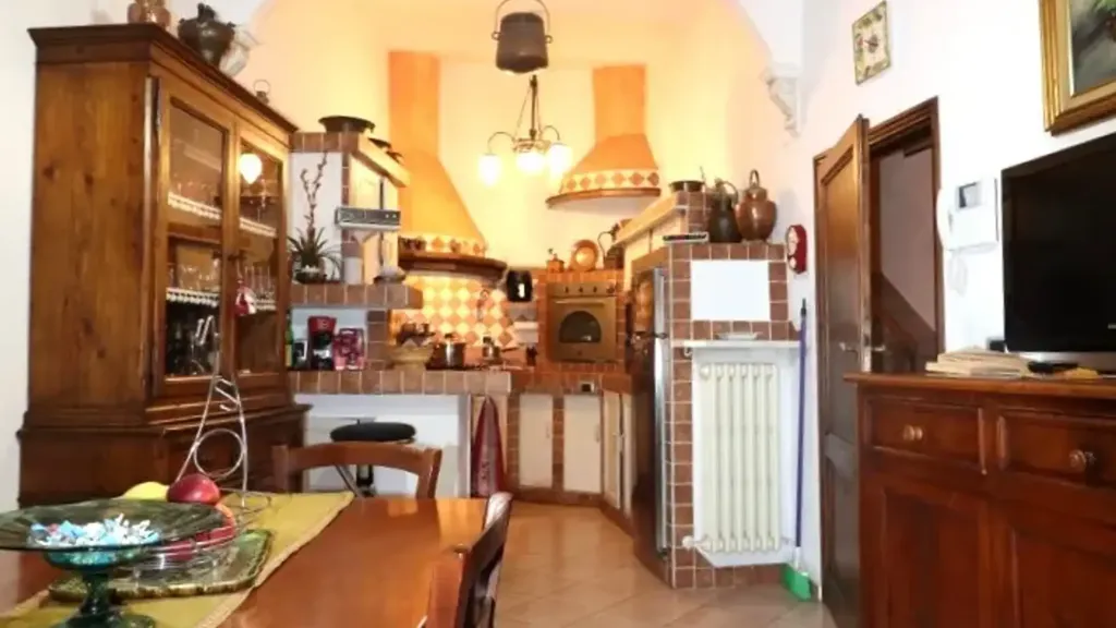 Dining Room - Terraced Villa with Garden in Montevarchi