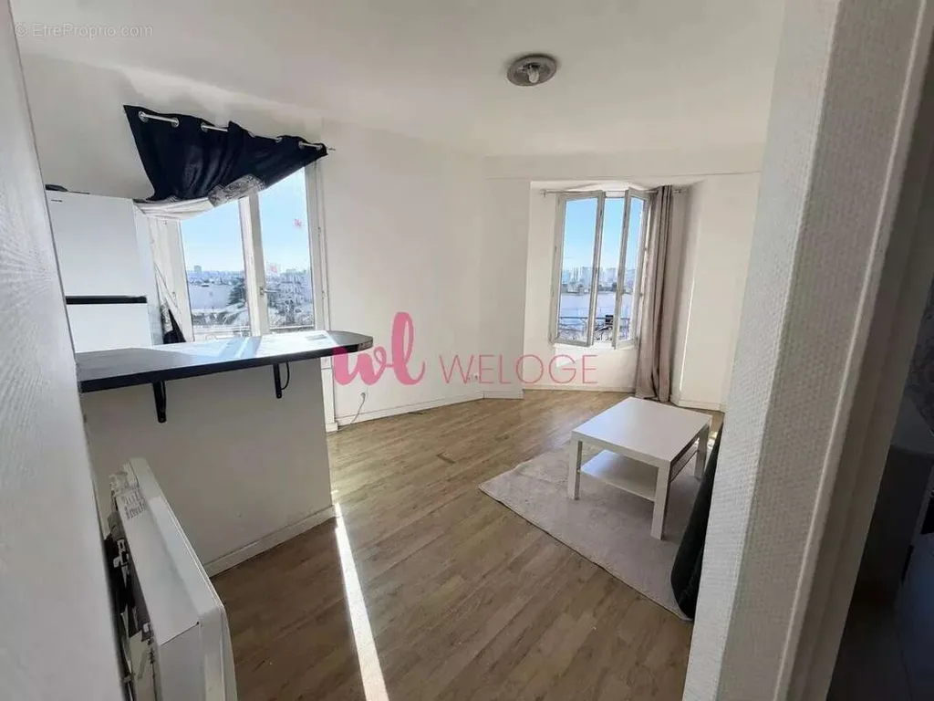 Elutuba - Renovated 2-Bed Flat in Drancy Centre