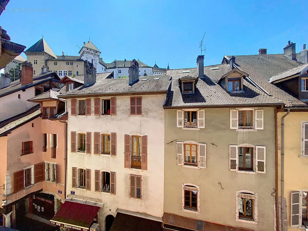 Balcon - Appartement 2 Pièces avec Vue sur Cour à Annecy