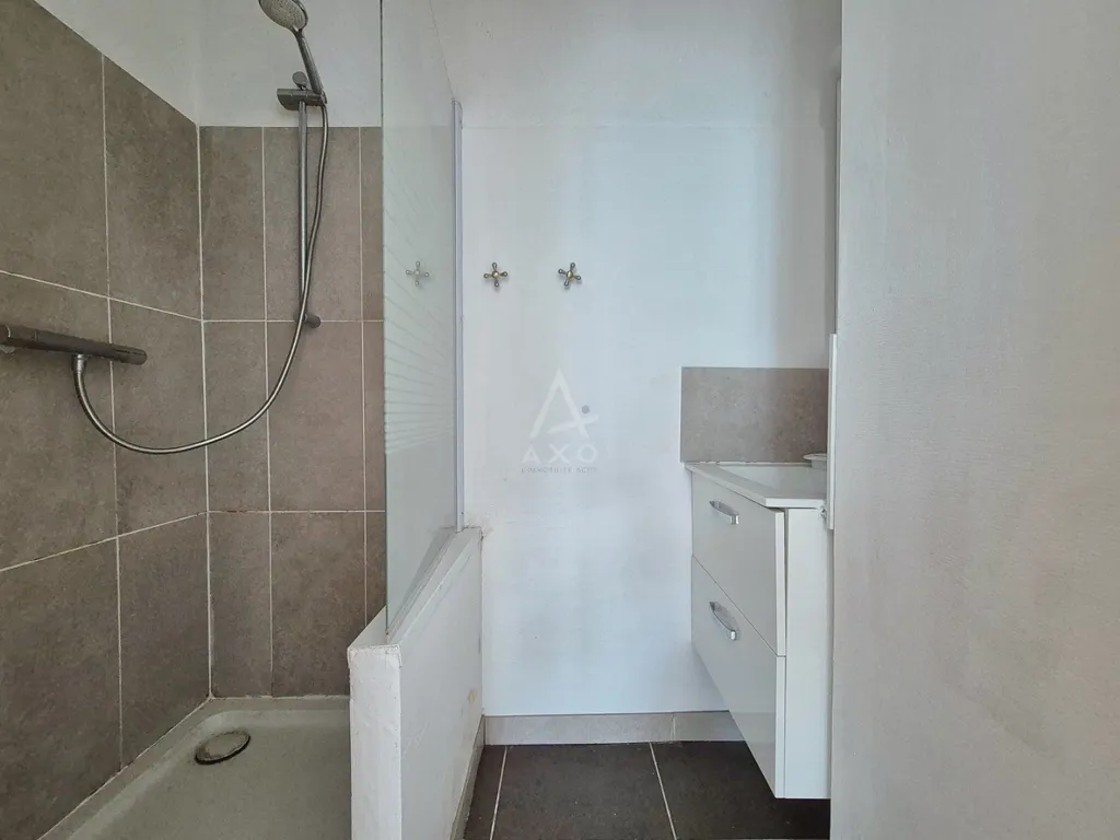Salles de bain - Appartement dans Ancienne Abbaye à Saint-Hubert