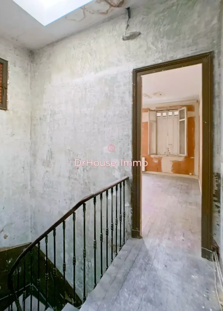 Pièces - Maison à Rénover avec Cour Privée à Bordeaux
