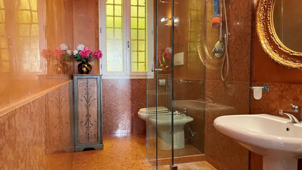 Vannitoad - Restored Apartment with Central Location in Osimo