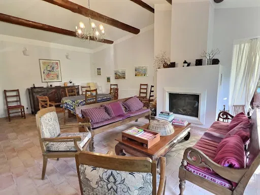 Elutuba - Architectural House with Pool in Roussillon
