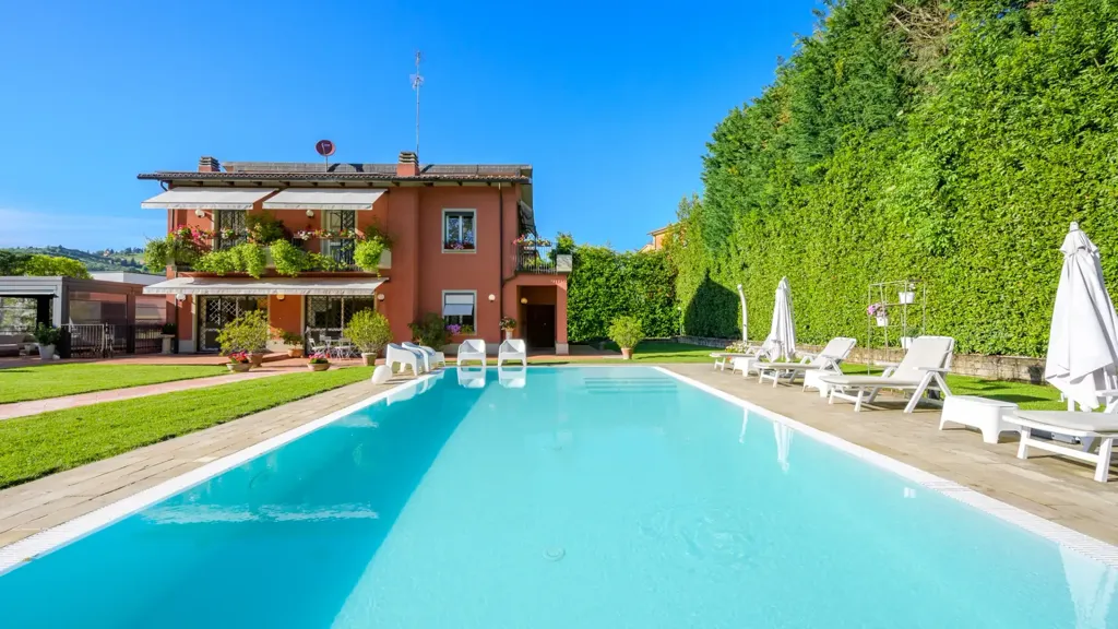 Piscina - Luxury Villa with Pool in Pianoro, Emilia-Romagna