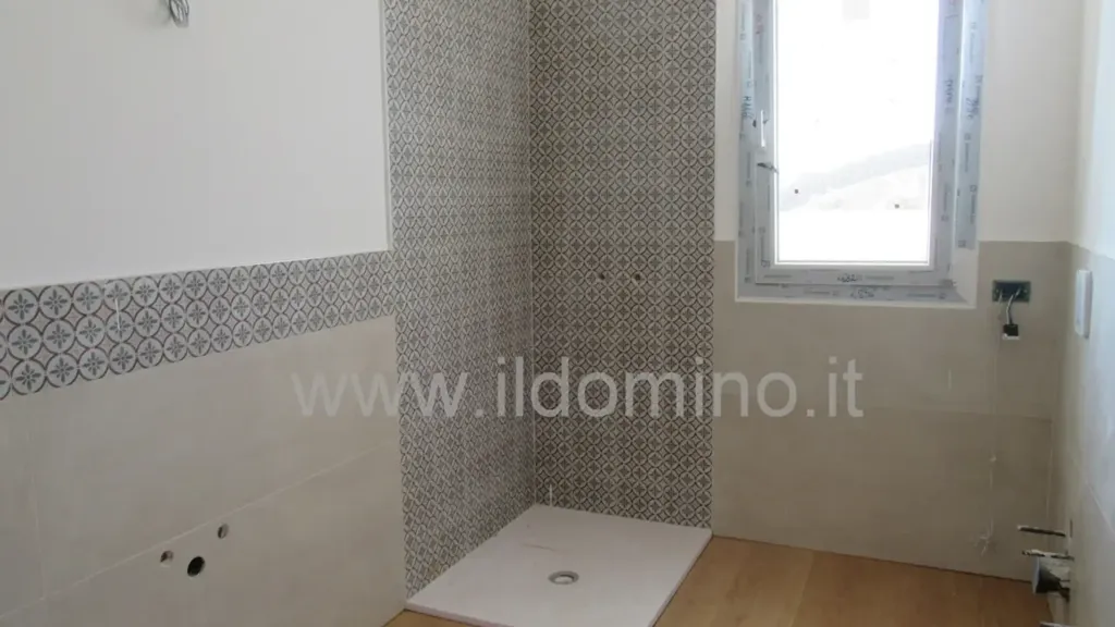 Salles de bain - Modern Apartment with Solar Panels in Padua