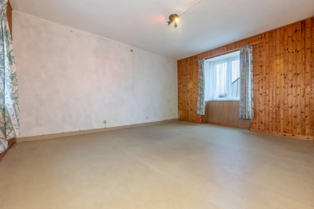 other_room