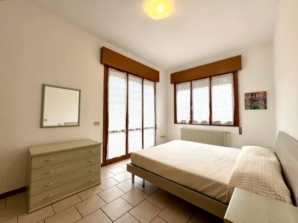 Magamistoad - Rented Apartment with Terraced View in Jesolo