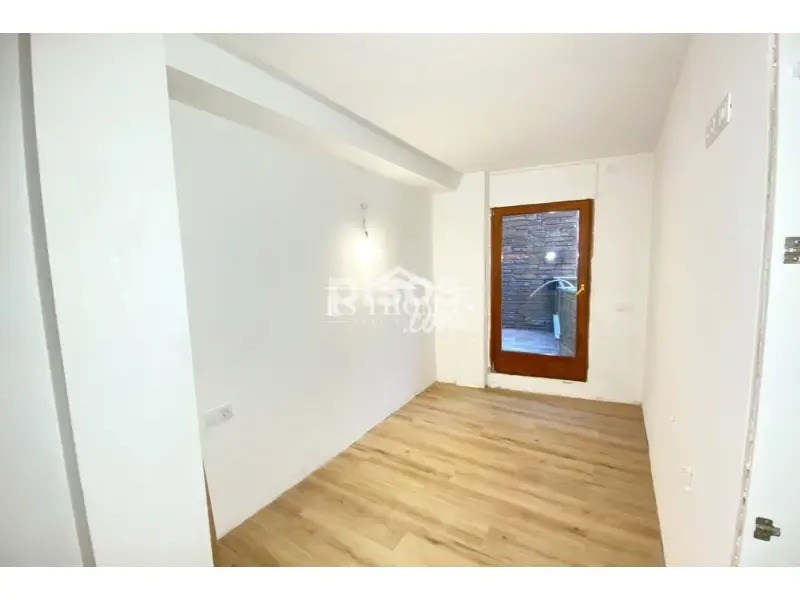 Toad - Modern Flat with Terrace in Canillo