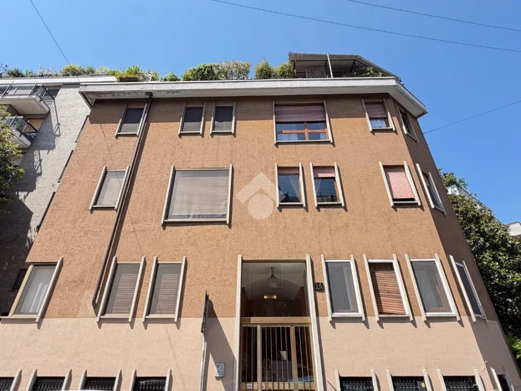 Välivaade - Elegant 2-Bedroom in Central Milan