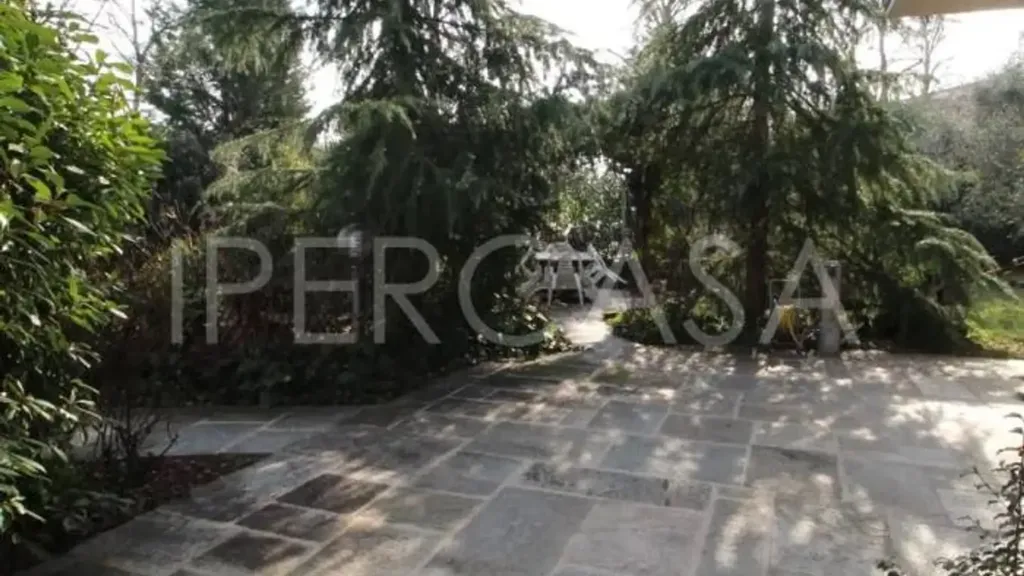 Jardin - Rustic Villa with Dual Units in Formigine