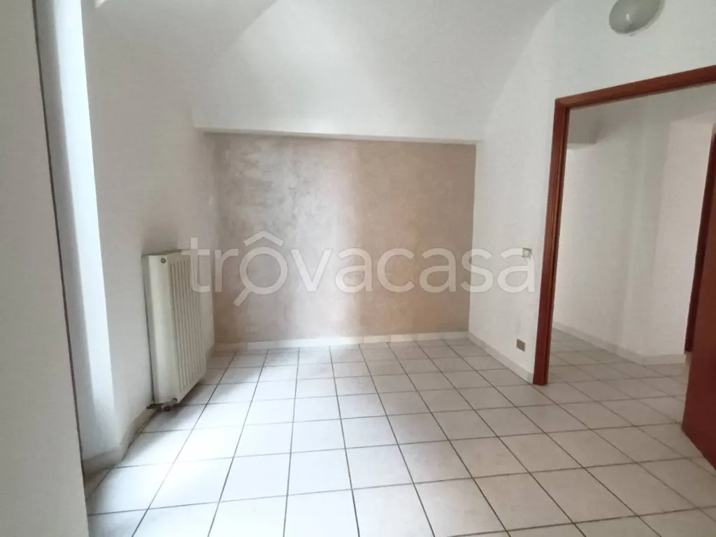 Pièces - Historic Apartment with Balcony in Saluzzo