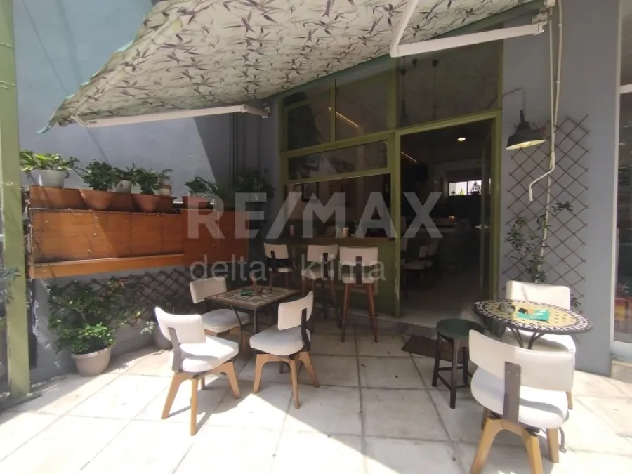 Terrazza - Shop with Dual Access in Larissa Centre