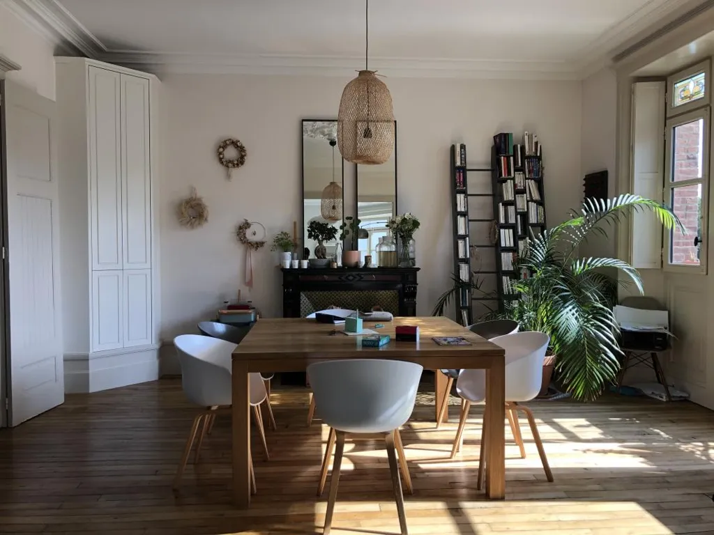 Salle à manger - Appartement Meublé en Hyper Centre-ville à Rennes