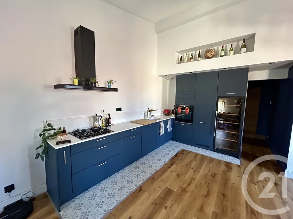 Cuisine - Appartement Duplex Rénové au Calme à Millery