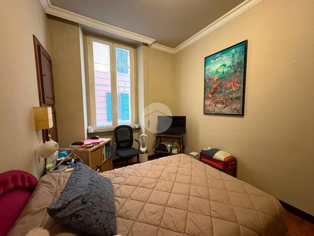 Bedrooms - Spacious 6-Room Apartment in Genoa