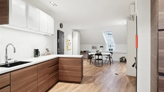 Cuisine - Clinic in Prime Location, Ballerup