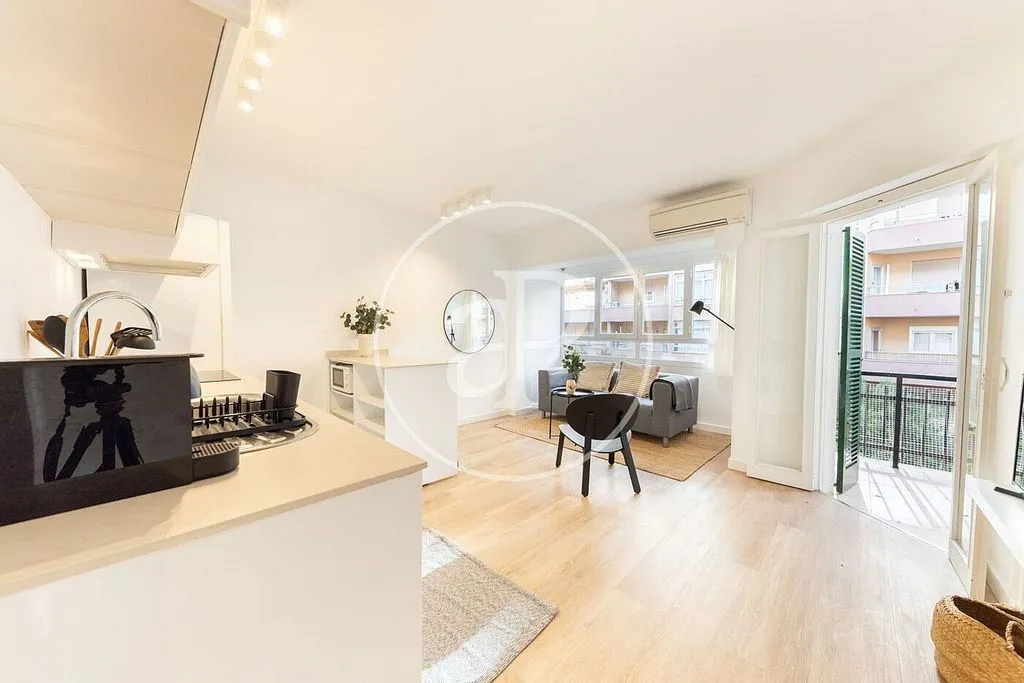 Cuisine - Apartment with Balcony in Ponent