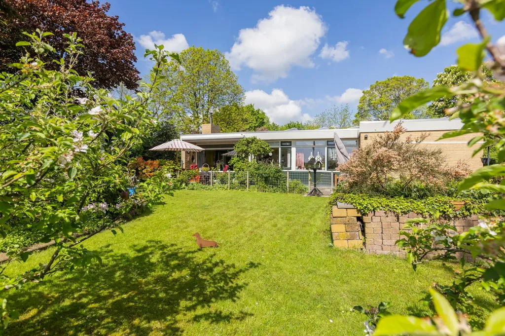 Maison 6 pièces à Ten Boer