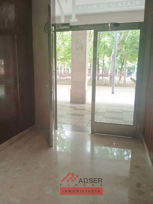 hallway_entrance
