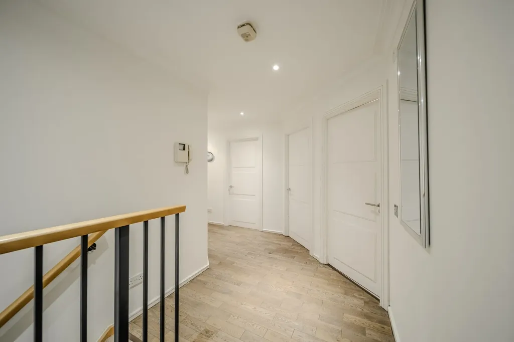 Esik - 5 magamistoaga korter asukohas London