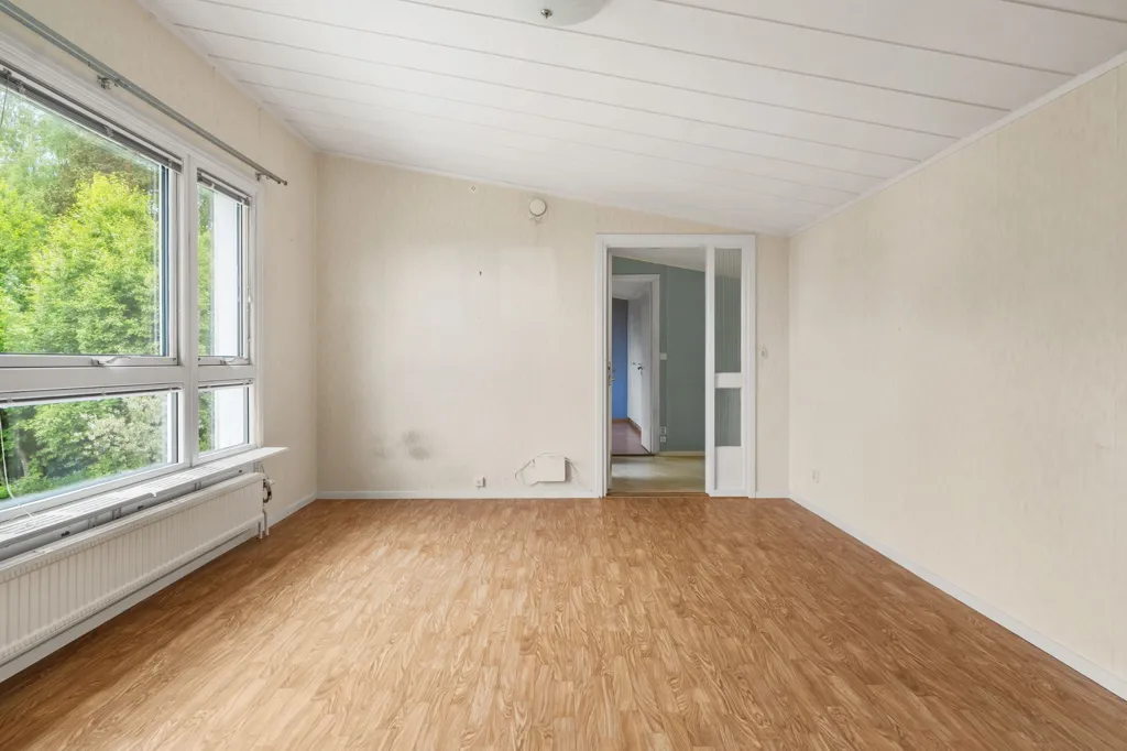 Toad - Villa with Sea View in Övre Bredsand
