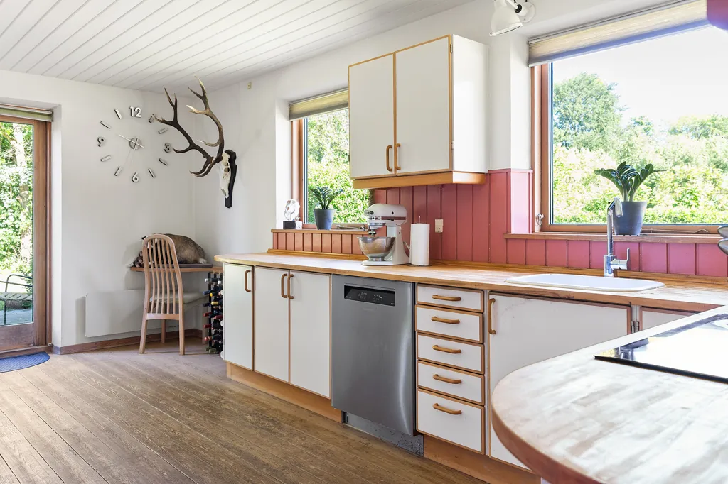 Cuisine - Detached Villa with Garden in Kalundborg