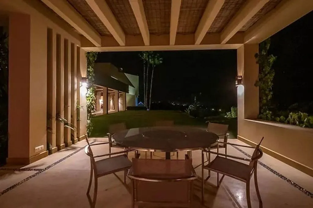 Terrasse - Luxury Villa with Pool in Sotogrande