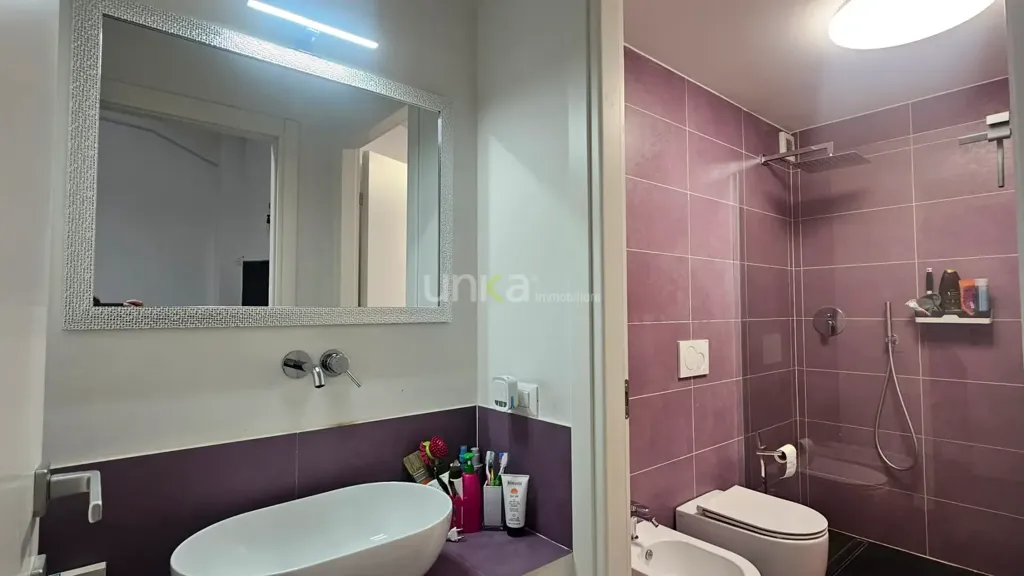 Bathrooms - Modernised Apartment with Terrace in Jesi