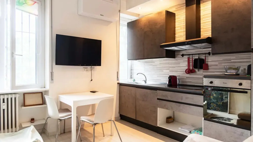 Köök - Modern Studio with Self Check-in in Milan
