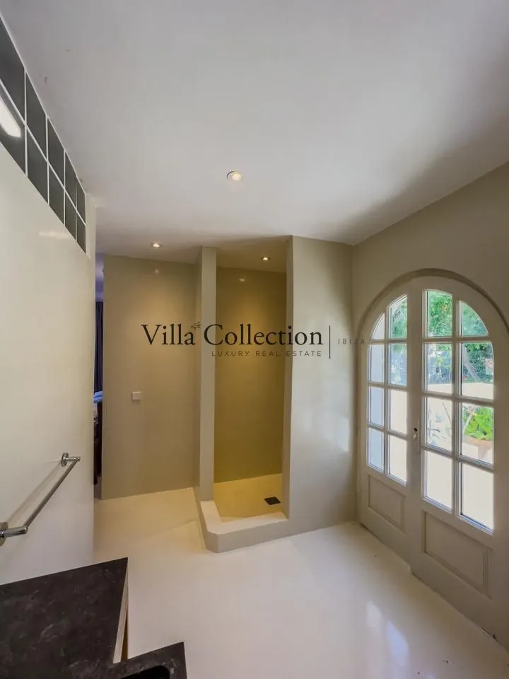 Salles de bain - Luxury Villa with Sea View in Cap Martinet