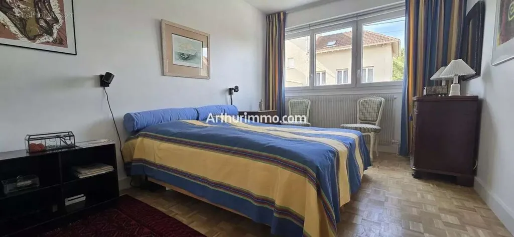 Chambres - Maison 6 pièces à Sucy-En-Brie