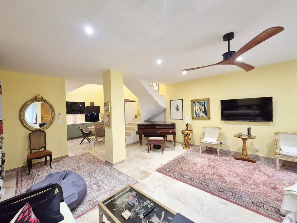 Elutuba - Renovated House with Terrace in Fleury-d'Aude