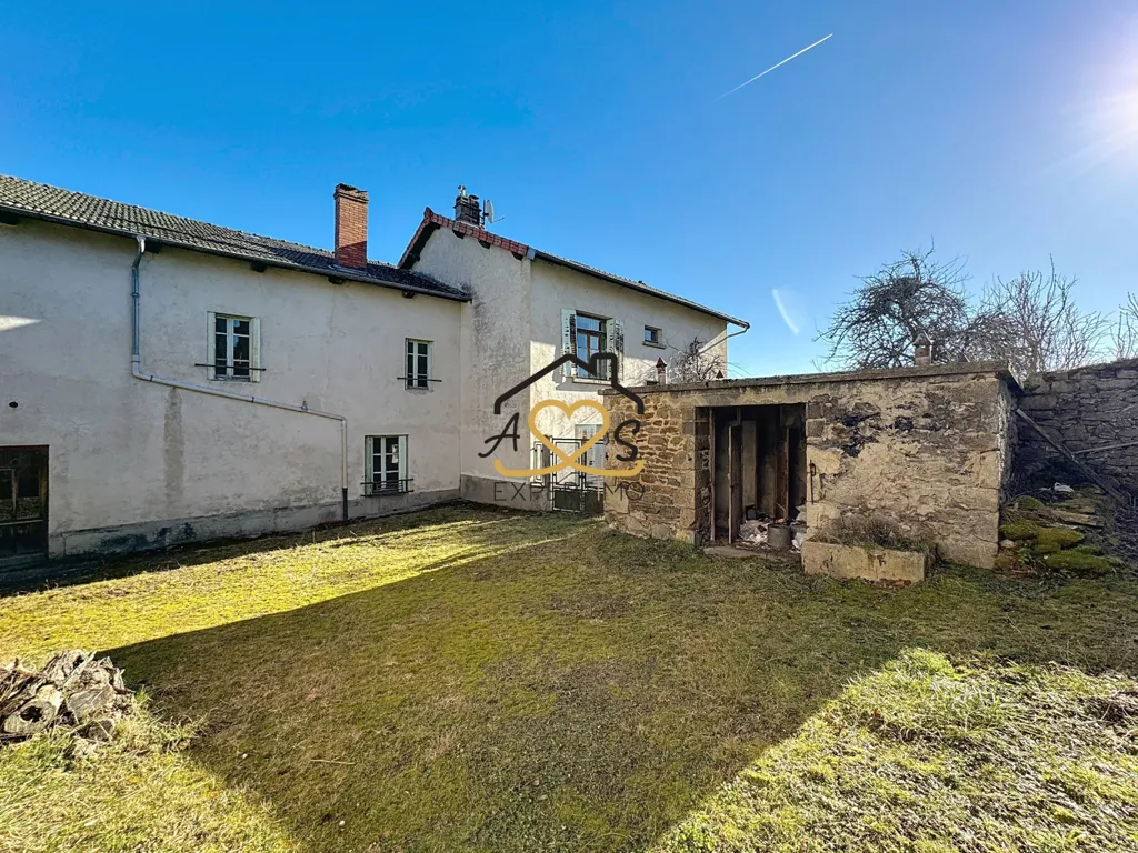 Large House with Outbuildings in Doranges