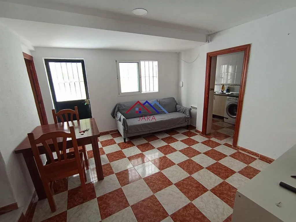 Living Room - Furnished Flat in Centre - Jerez de la Frontera