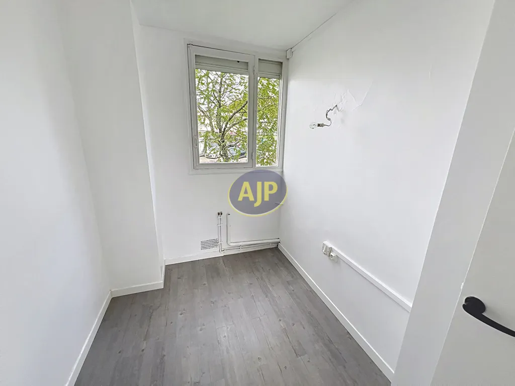 Pièces - Appartement Lumineux avec Cave à Mérignac