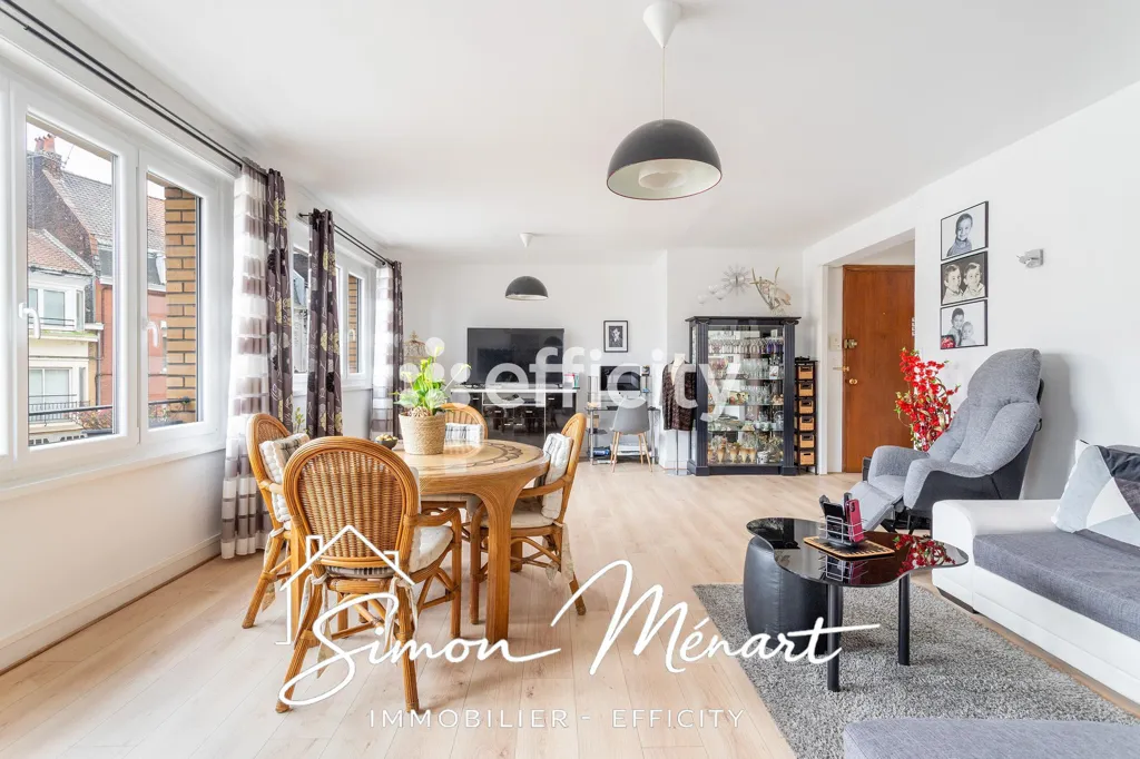 Soggiorno - Apartment with Balcony in Tourcoing Centre