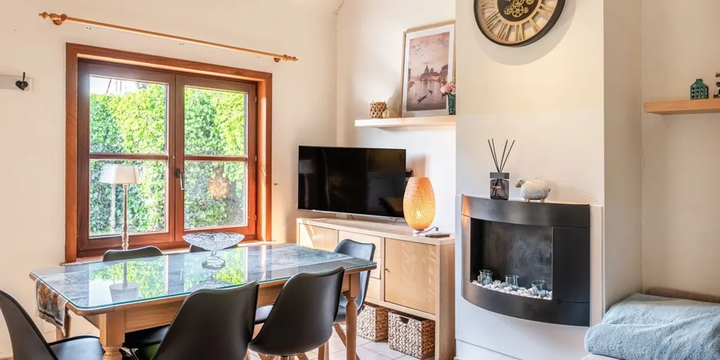 Salle à manger - Villa de Vacances avec Parking Privé à Koksijde