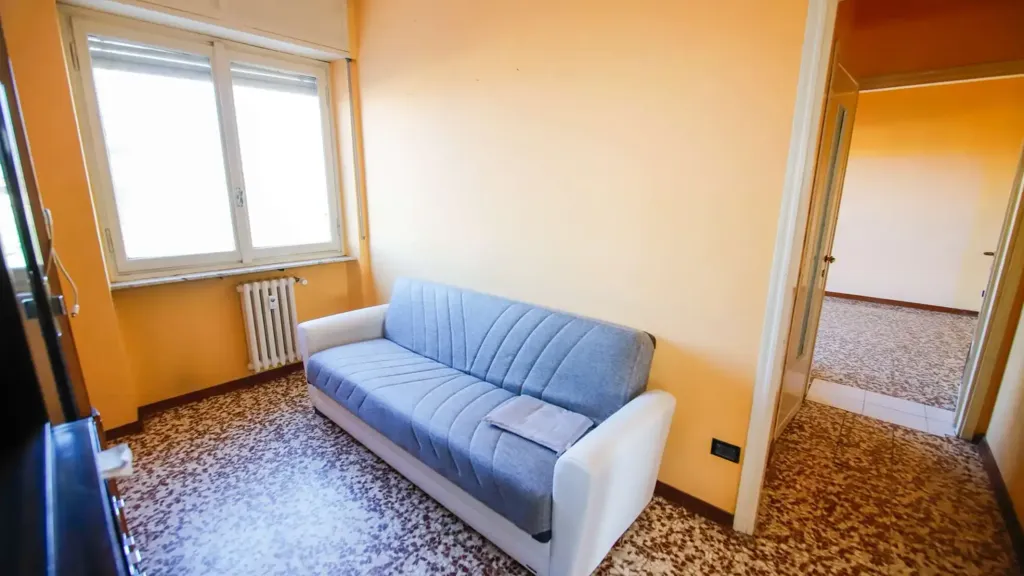 Elutuba - Bright Apartment with Mountain View in Montanaro