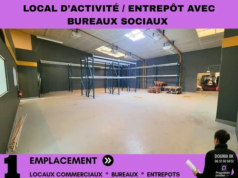 Stanze - Warehouse with Office Space in Saint-Maximin