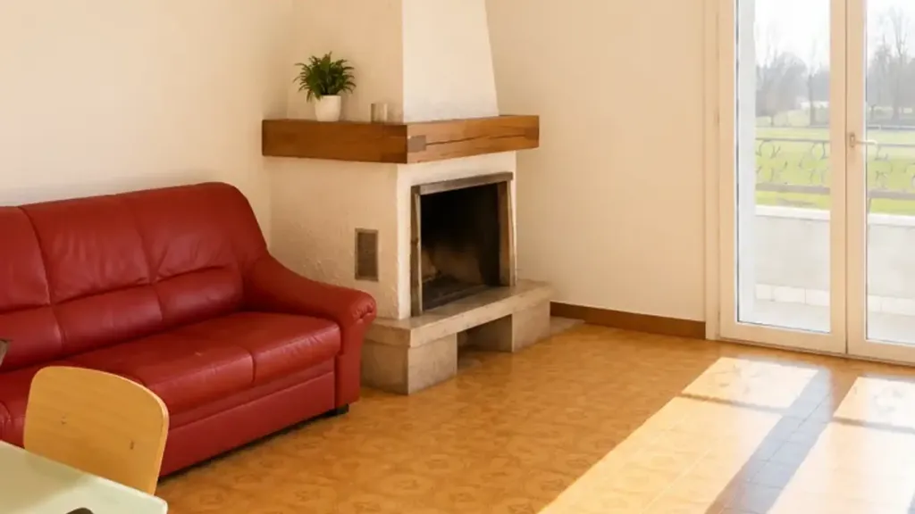 Séjour - Spacious Trilocale with Balcony in Gattatico