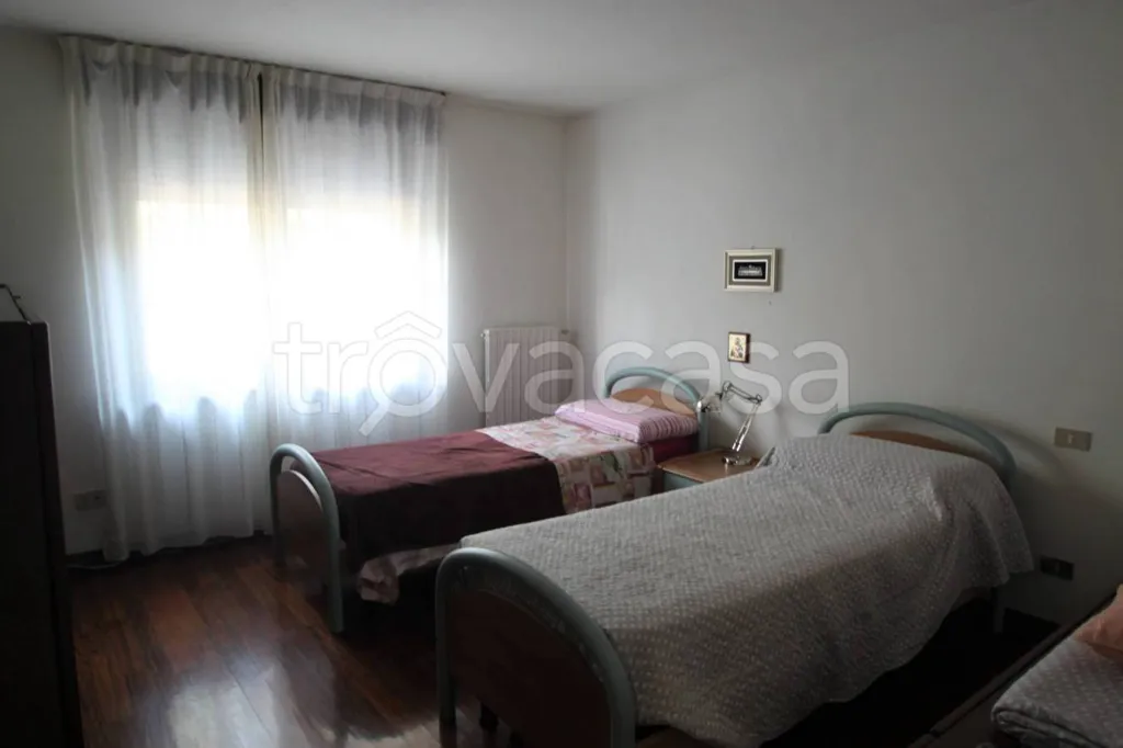 Chambres - Modern Villa with Private Garden in Gradisca d'Isonzo