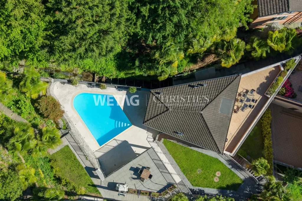Õhuvaade - Triplex Penthouse with Pool in Lugano-Castagnola