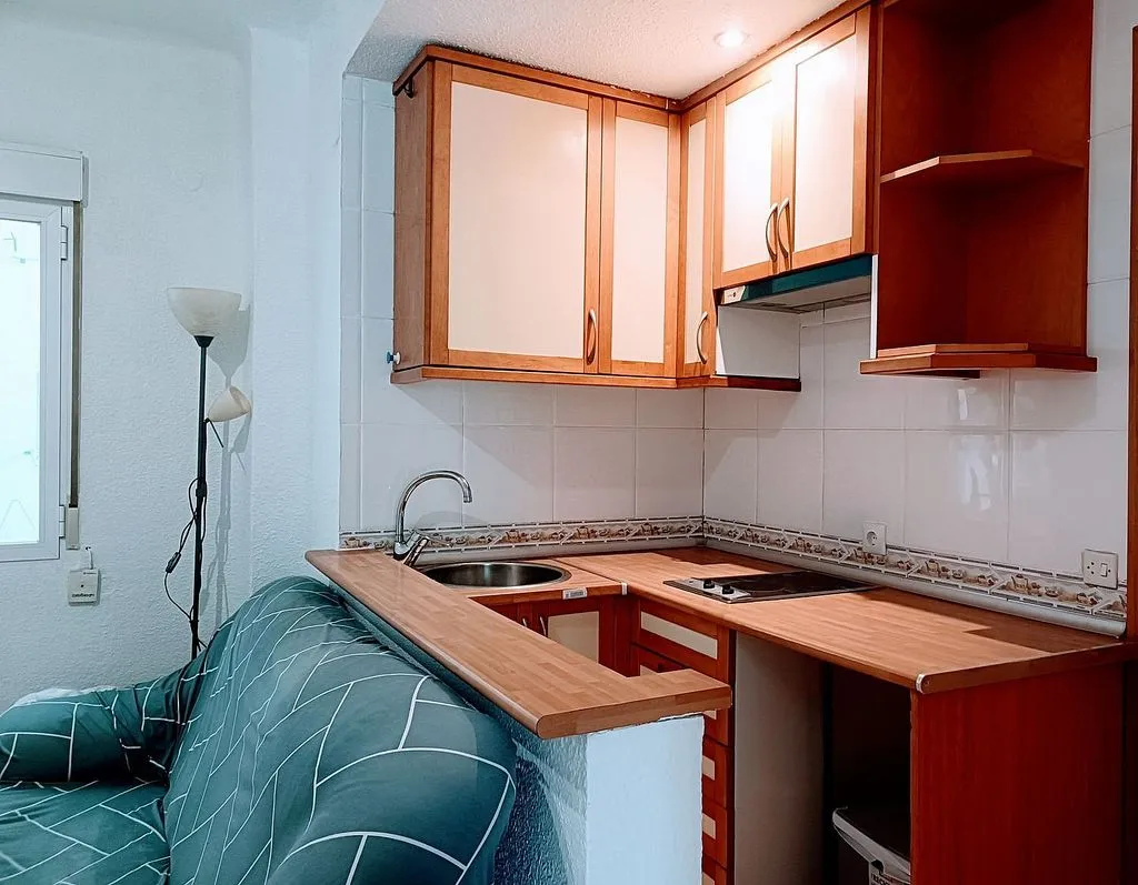 Cuisine - 1-Bedroom Flat with Air Conditioning in El Carmen