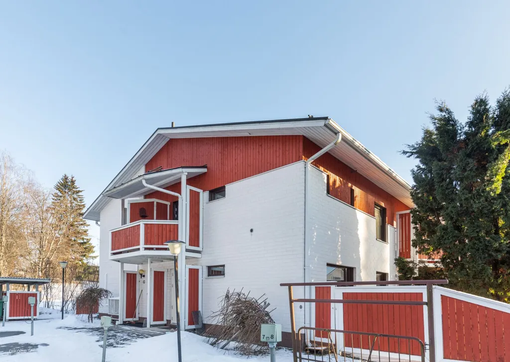 Välivaade - Terraced House with Balcony in Pyhätön, Heinola
