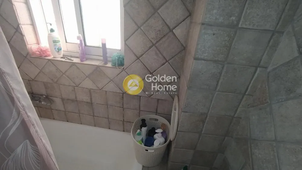 Vannitoad - Apartment with Balcony in Agia Paraskevi