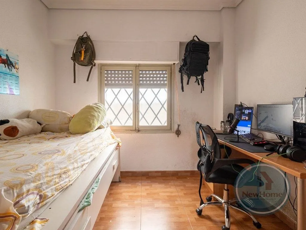Magamistoad - Apartment with Balcony in Carrús Est
