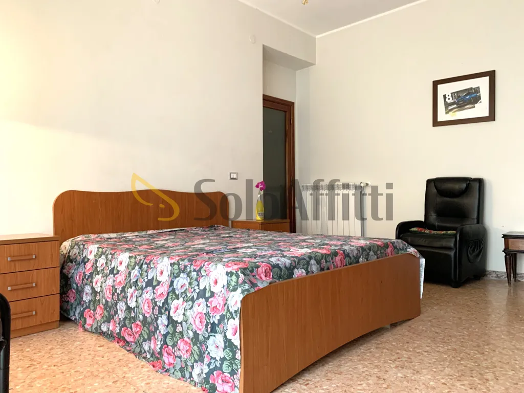 Chambres - Furnished Apartment with Balconies in Catanzaro