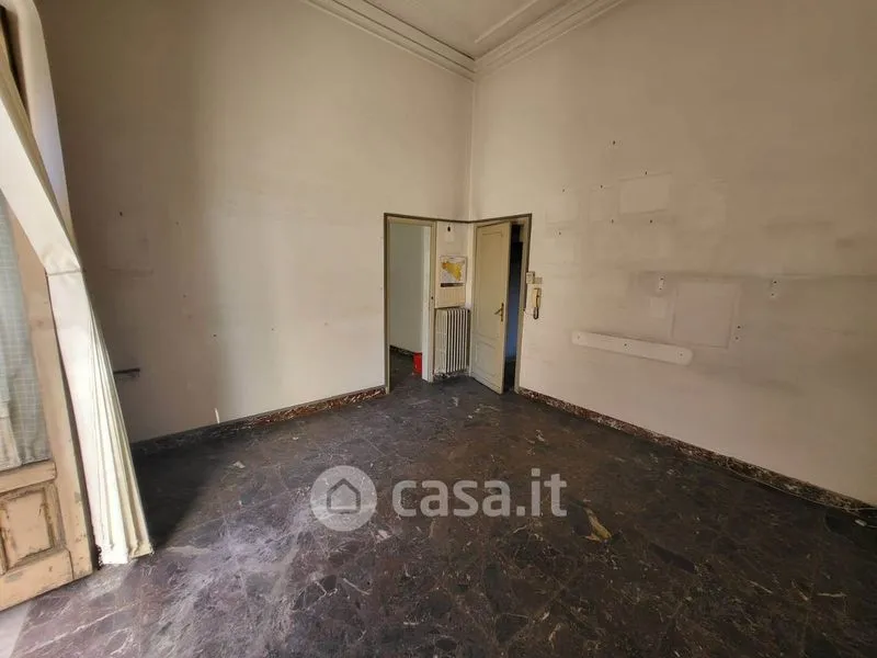 Pièces - Office-Ready Flat with Balcony in Misterbianco