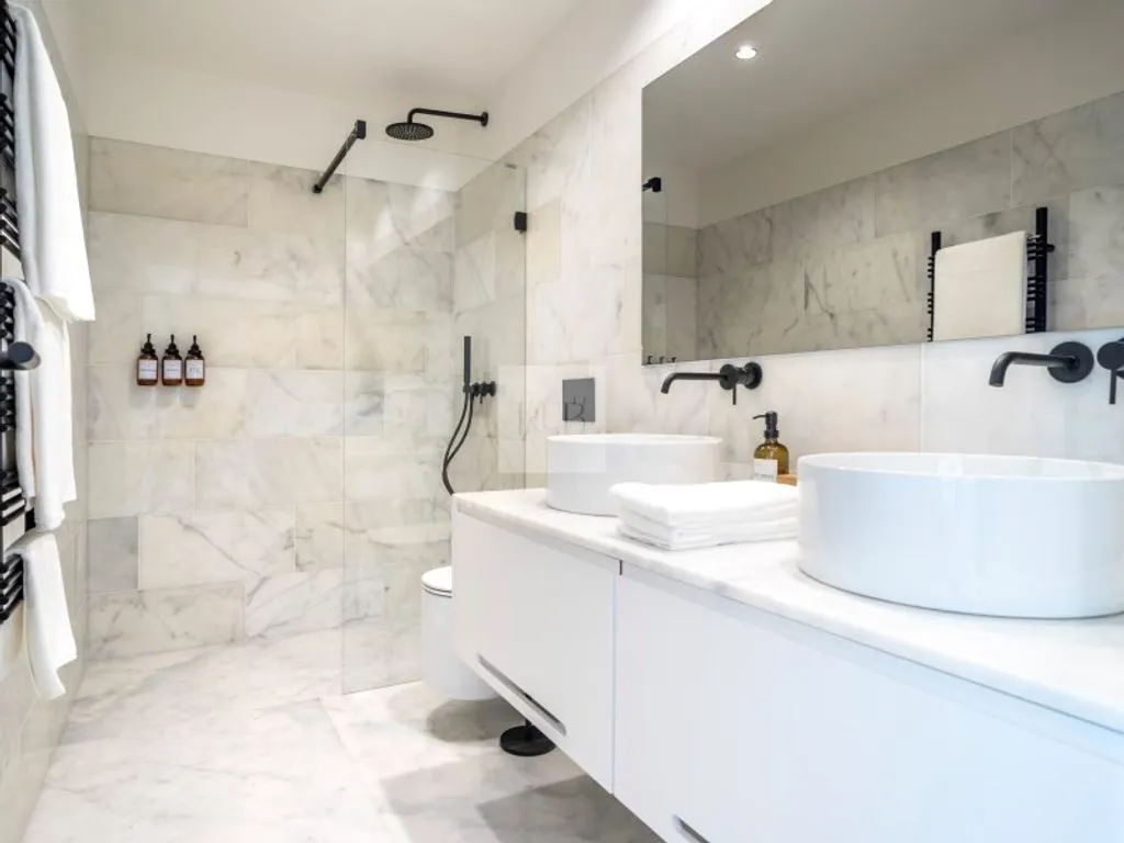 Salles de bain - Studio Apartment with Interior Bedroom in Porto